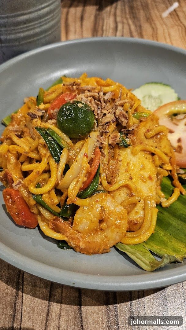 Noodle Dish with Shrimp