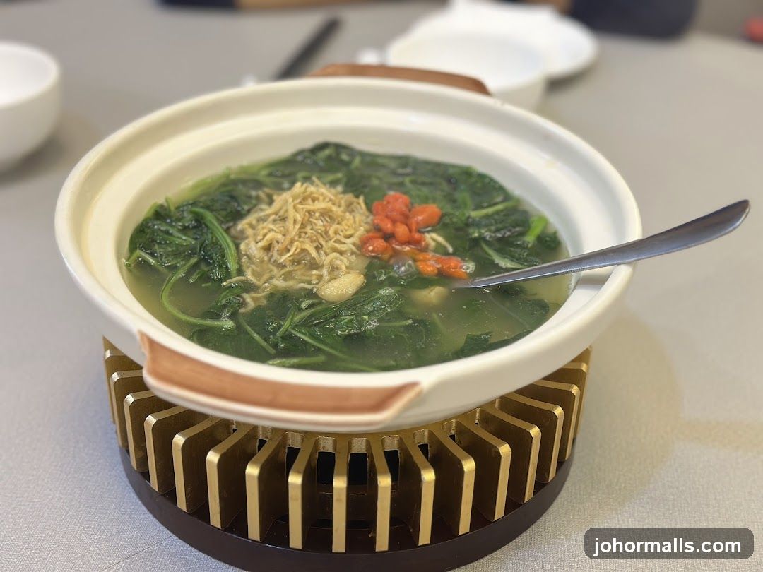 Vegetable Soup with Toppings