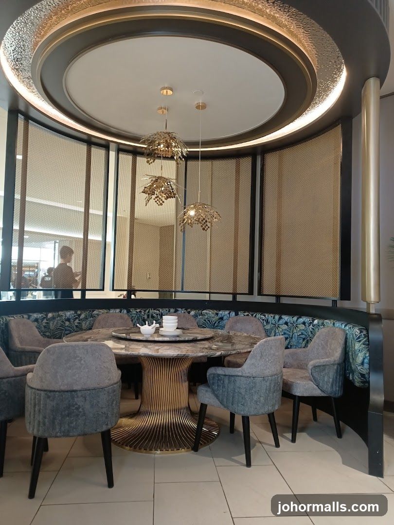 Restaurant Dining Area