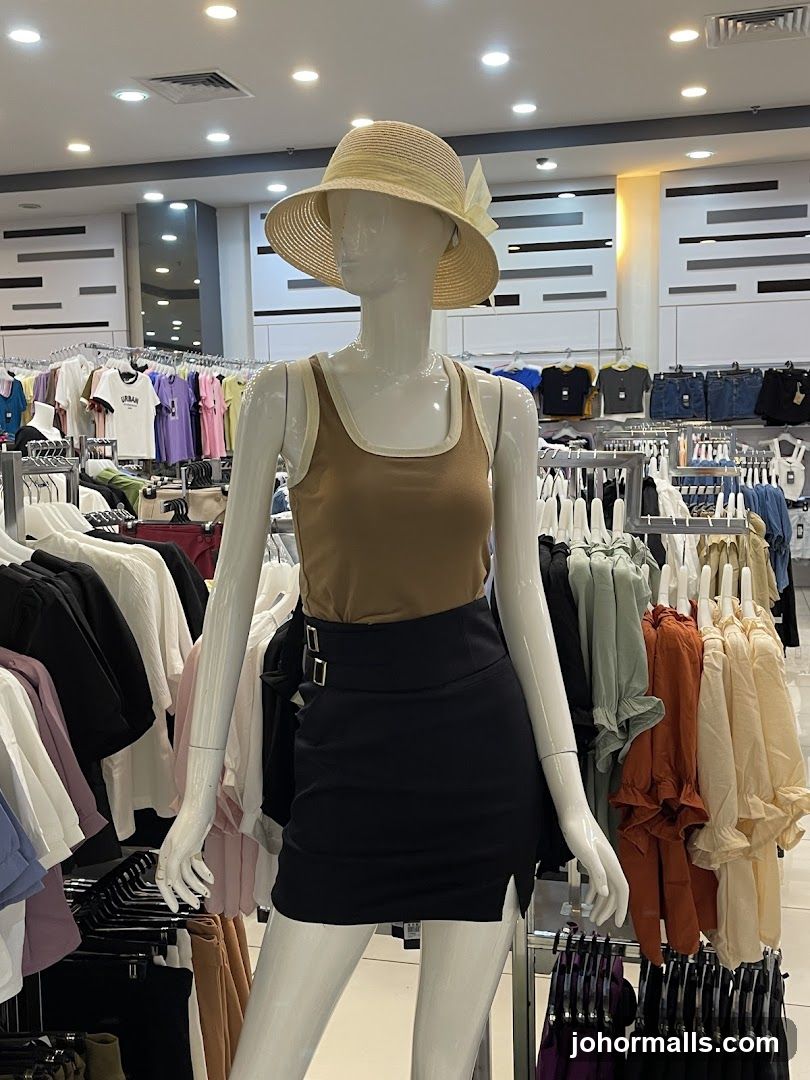 Mannequin in a store