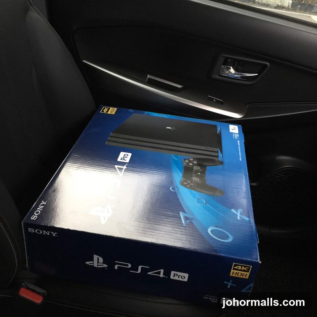 PlayStation 4 Pro Box