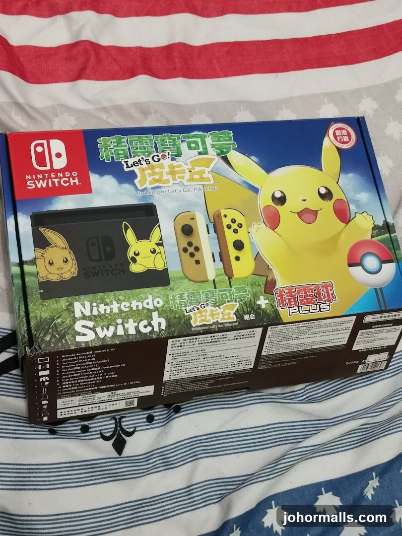Nintendo Switch Pokemon Let's Go Pikachu Edition