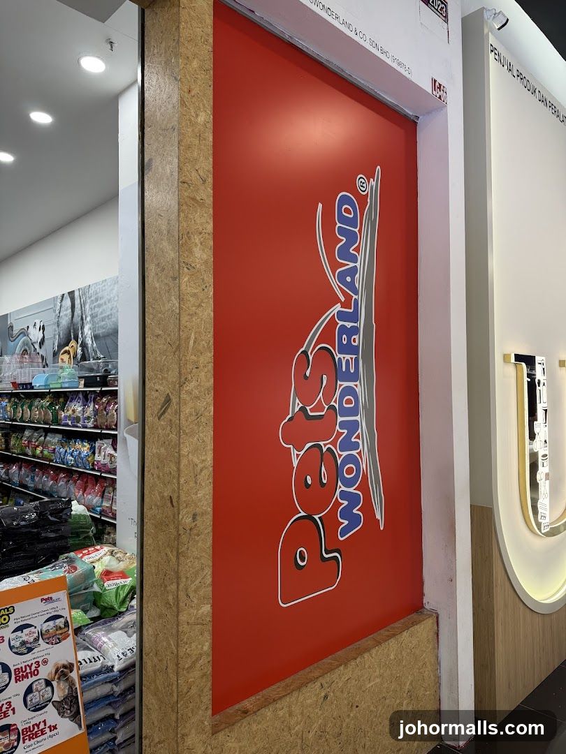 Pets Wonderland Store Entrance