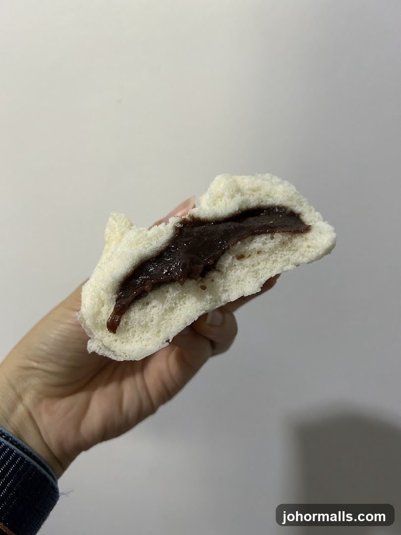 Red Bean Bun