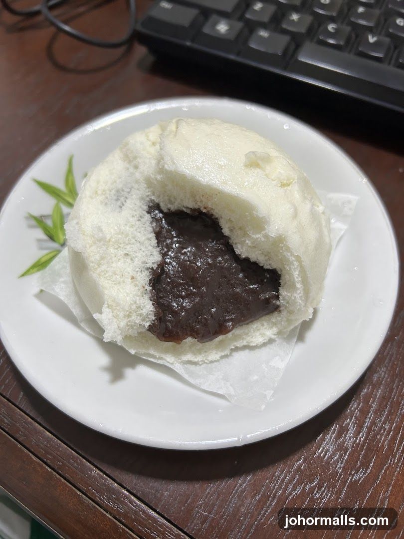 Red Bean Bun