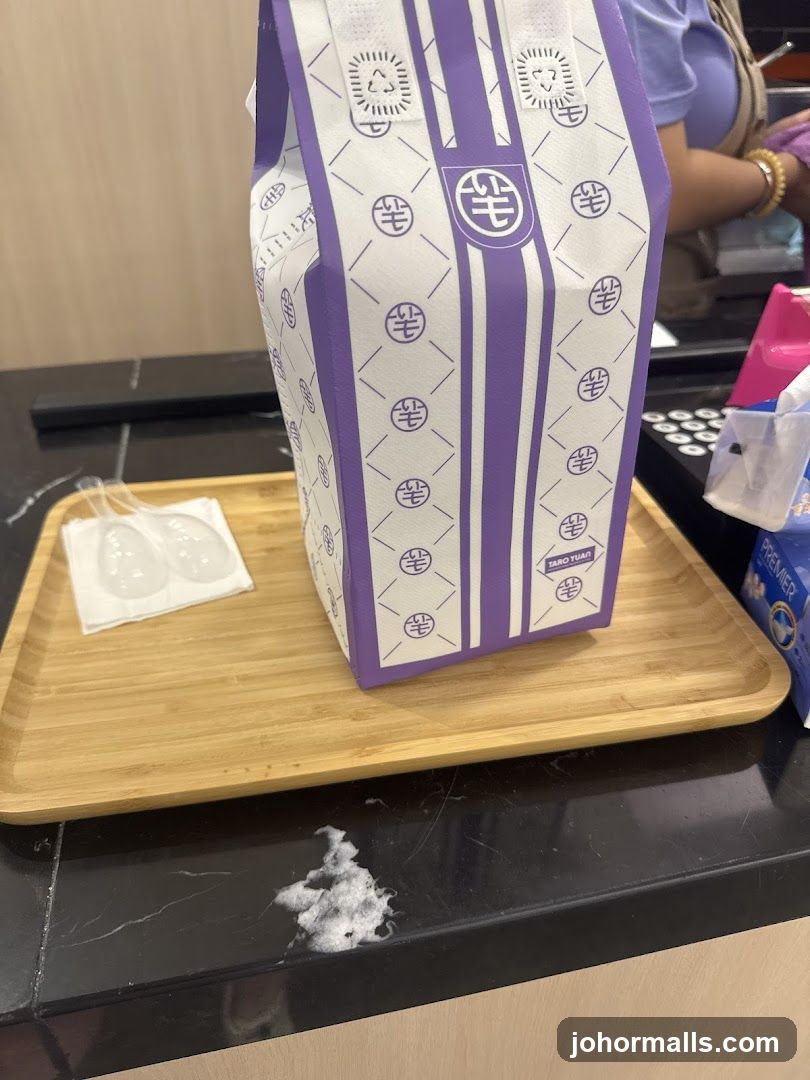 Taro Yuan Takeout Bag