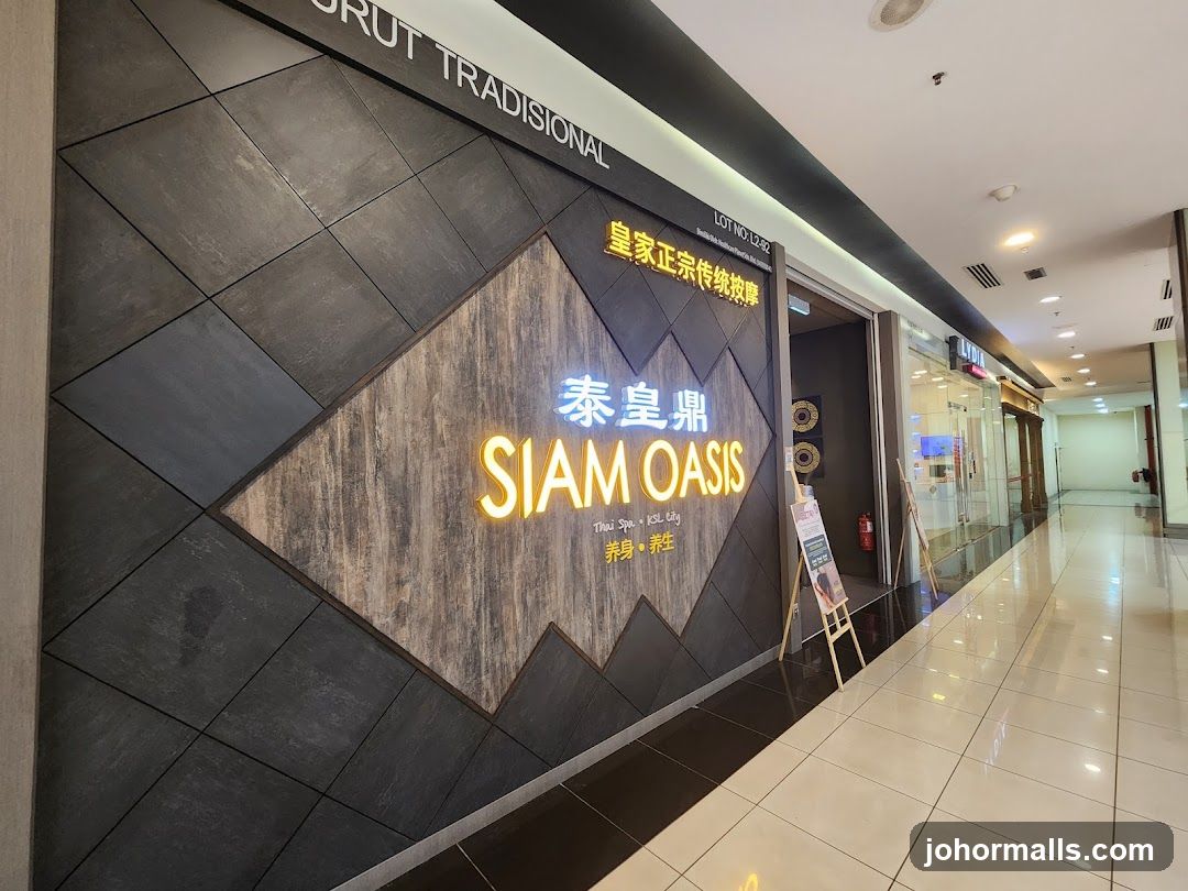 Siam Oasis