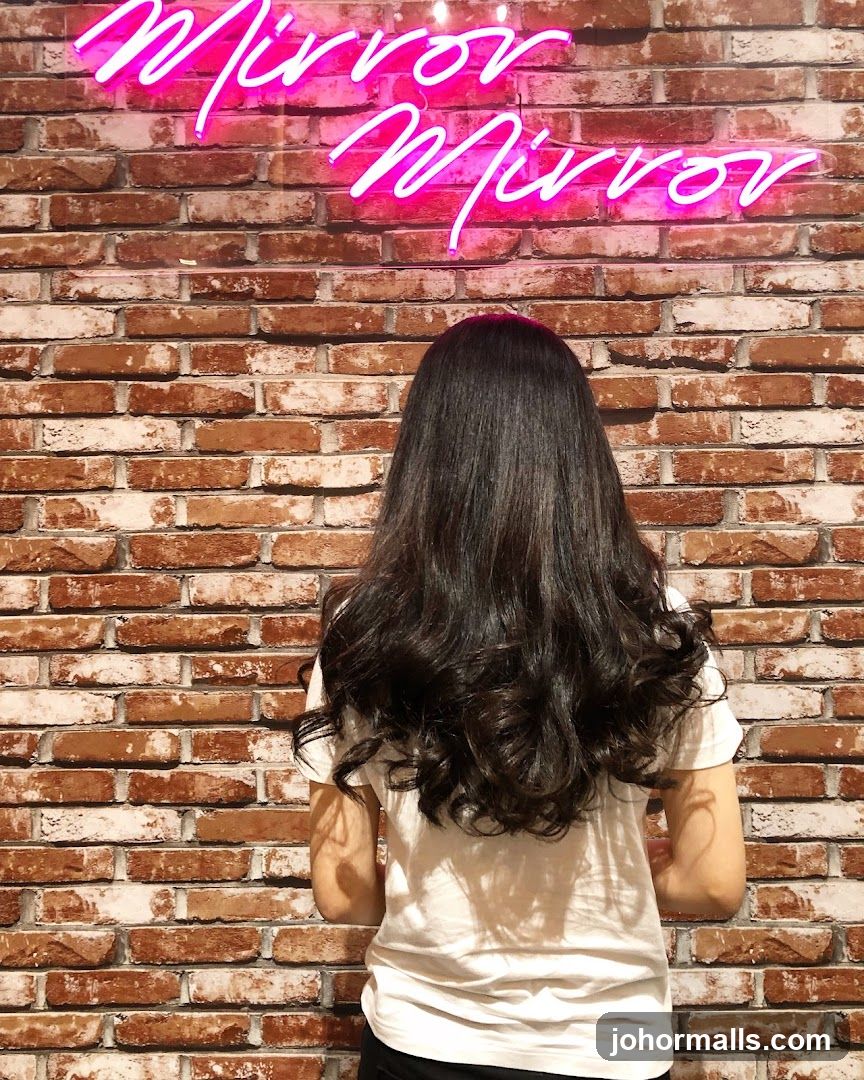 Neon Signage