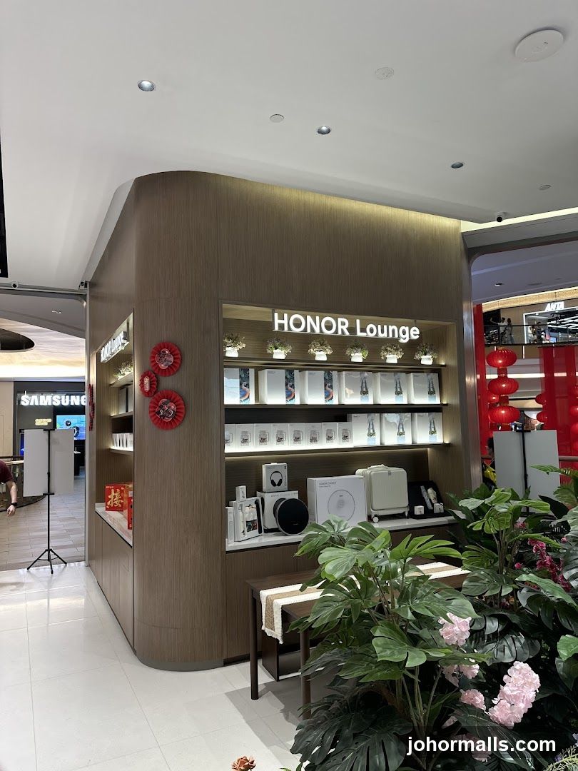 HONOR Lounge Display