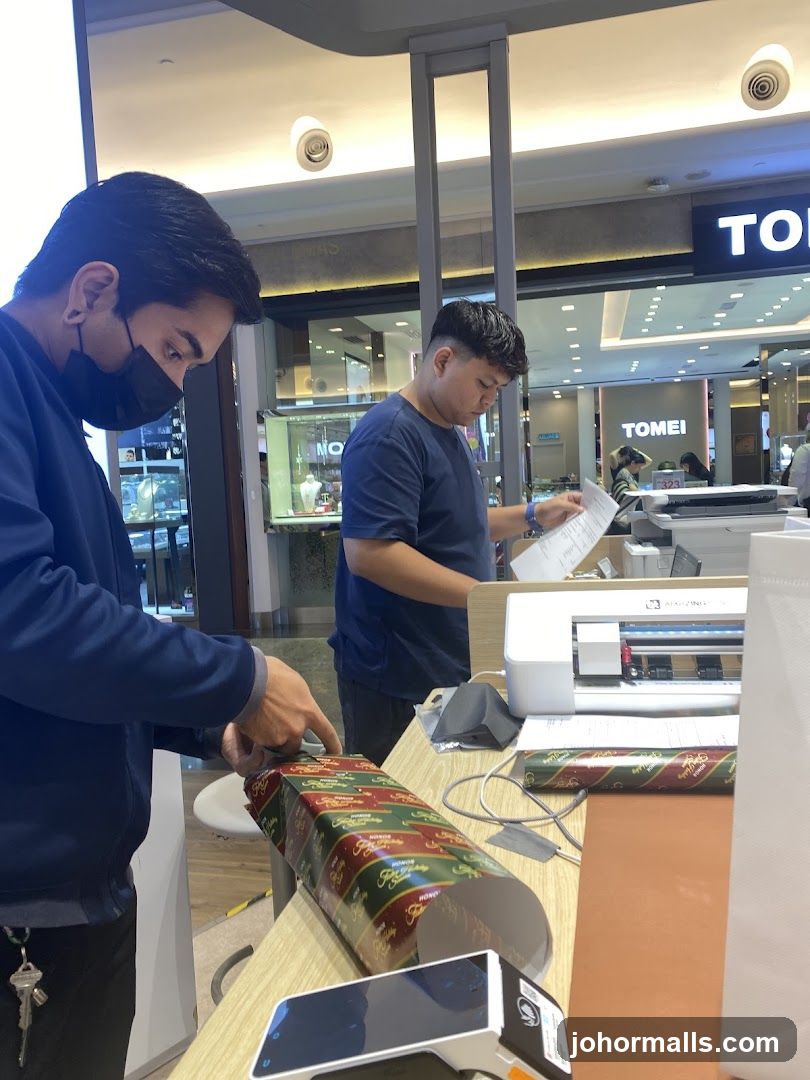 Gift Wrapping Station