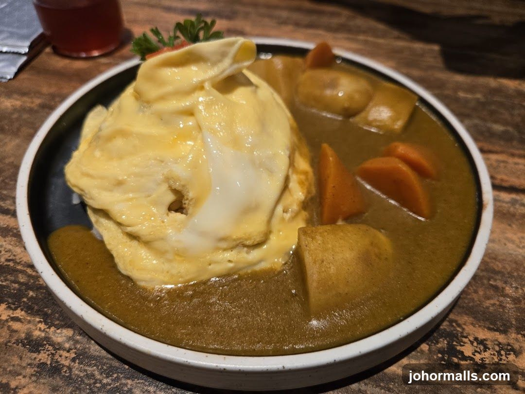 Omurice with Curry