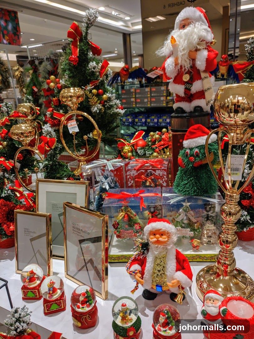 Christmas Decorations Display
