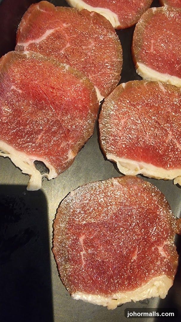 Thinly Sliced Raw Meat