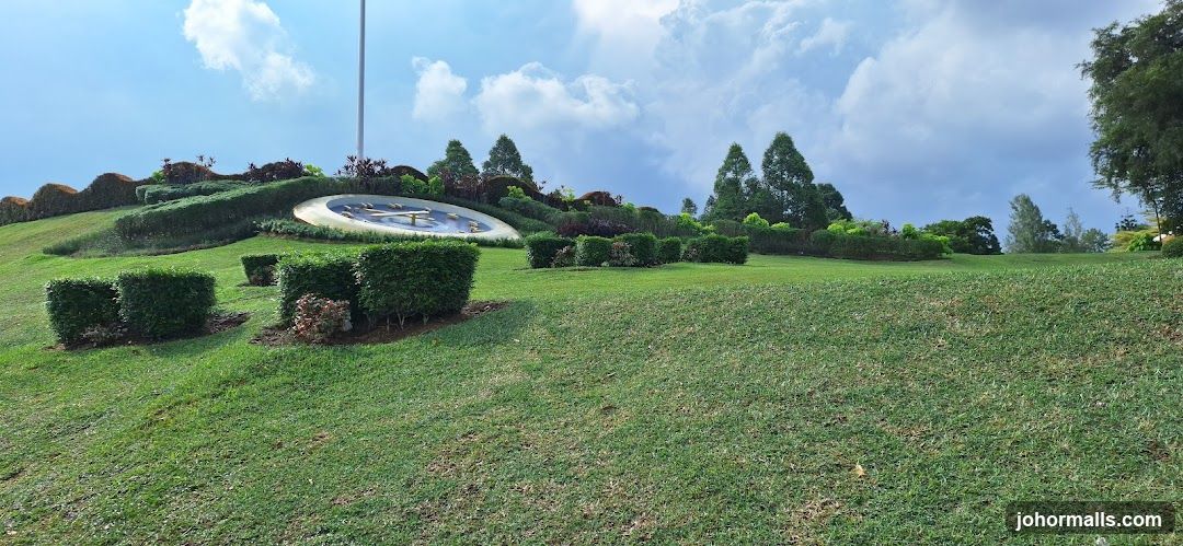 Hillside Clock Garden