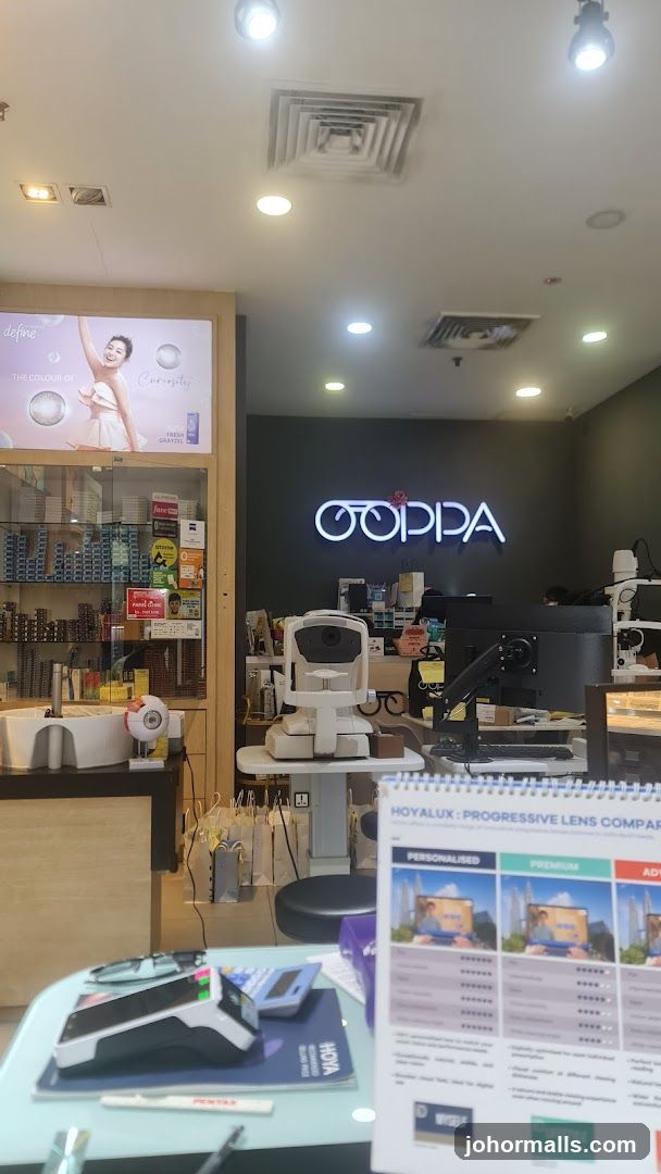 Oppa Optometrist Interior