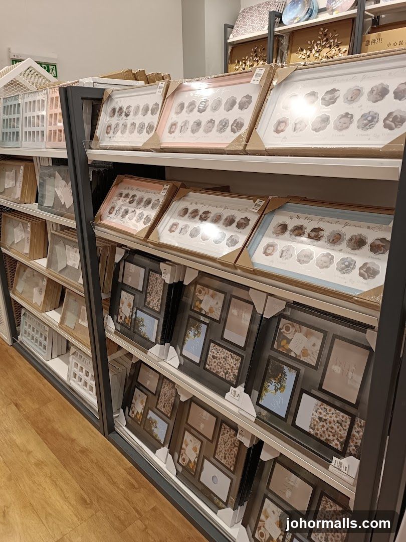 Photo Frames Display