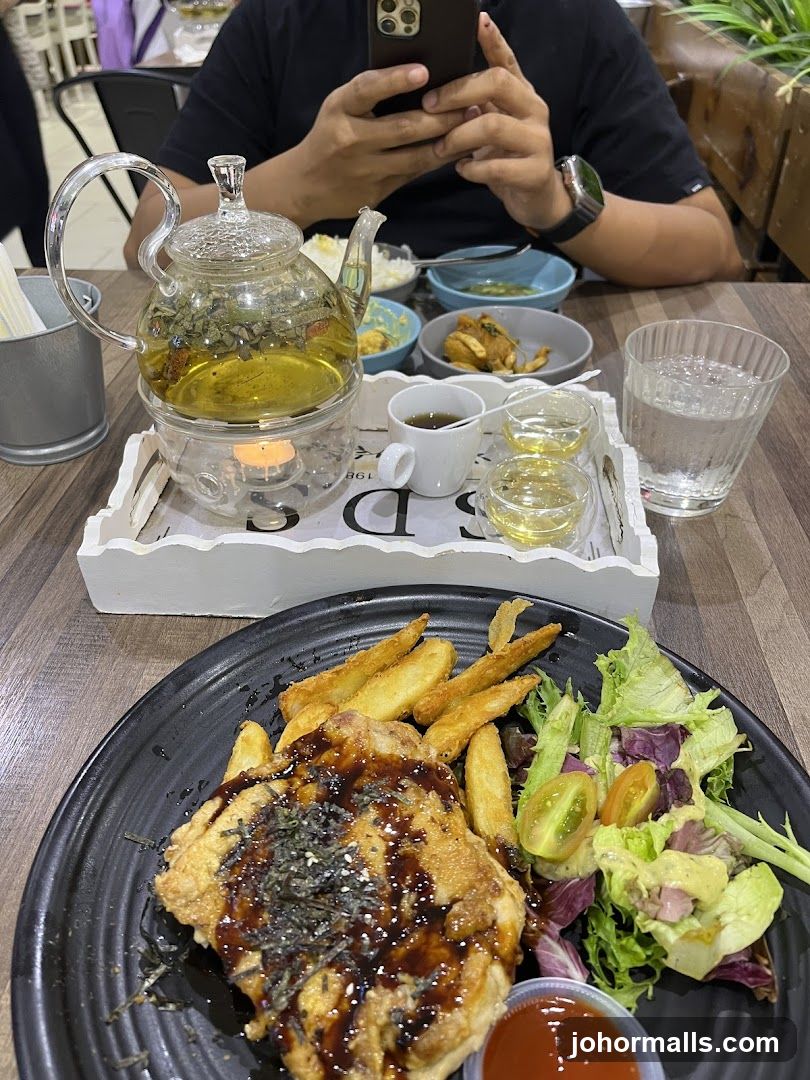 Meal with Tea