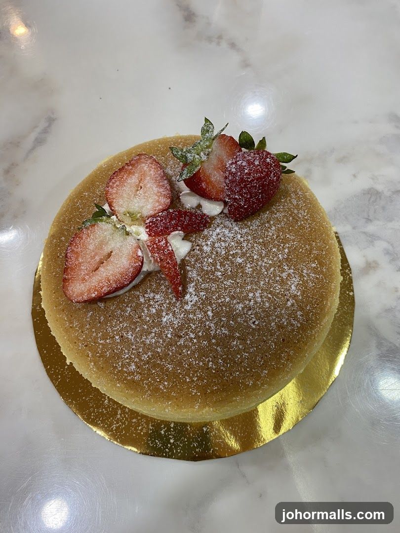 Japanese Cheesecake with Strawberries