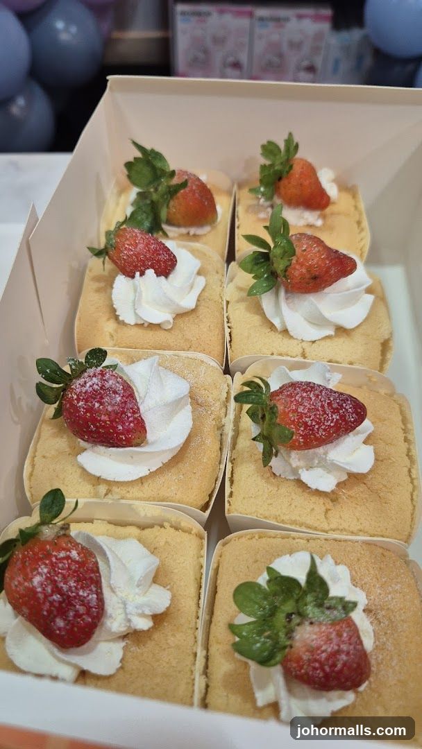 Strawberry Cakes