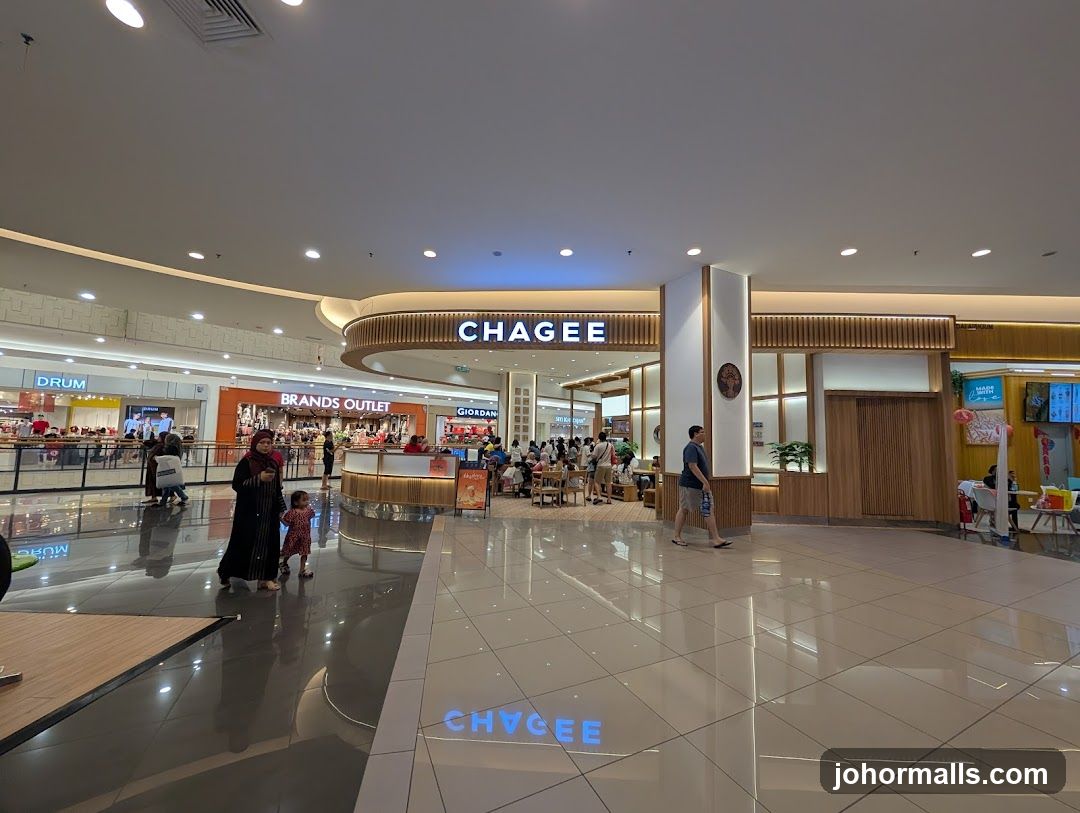 Chagee Storefront in a Mall