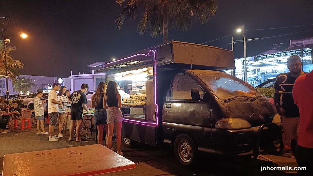 Food Truck at Night