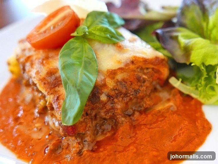 Lasagna with Tomato Sauce and Salad