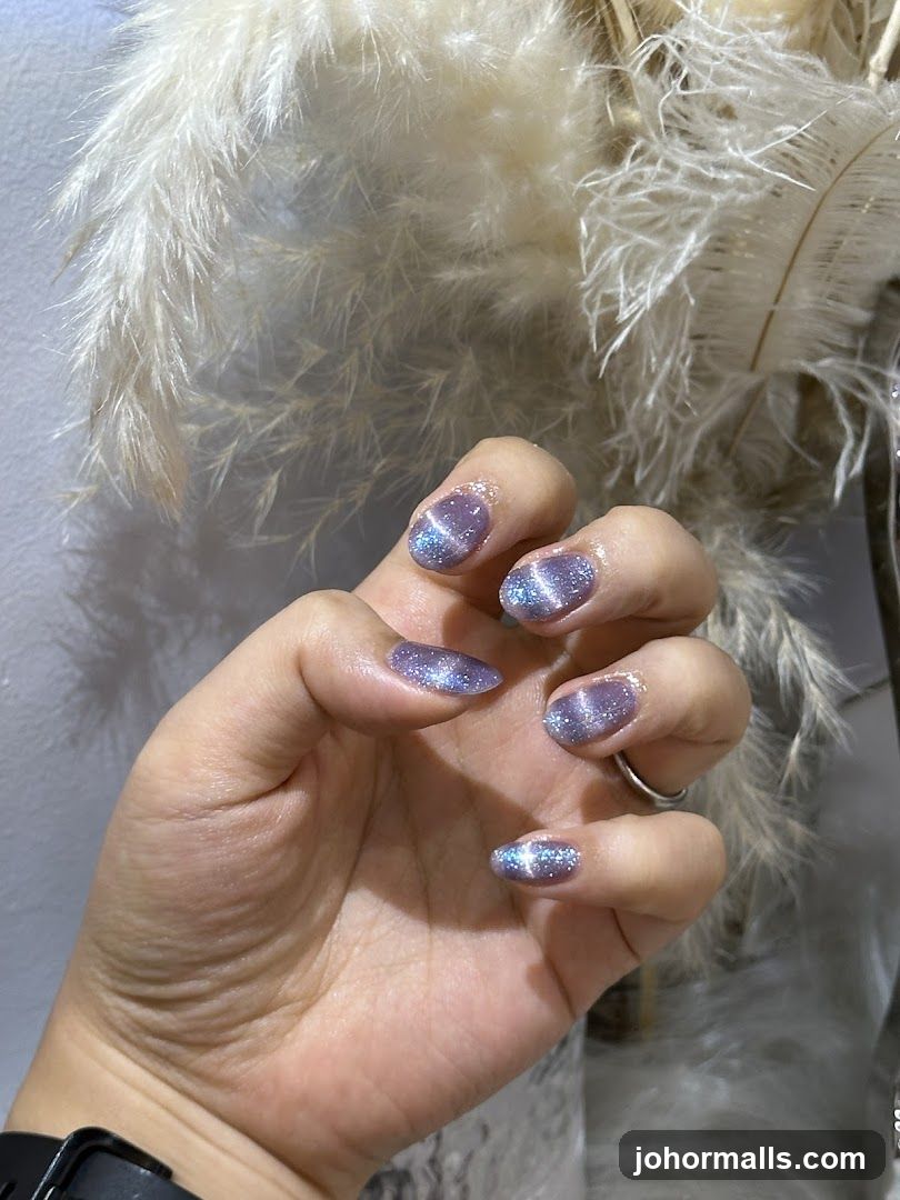 Nails with Cat Eye Polish
