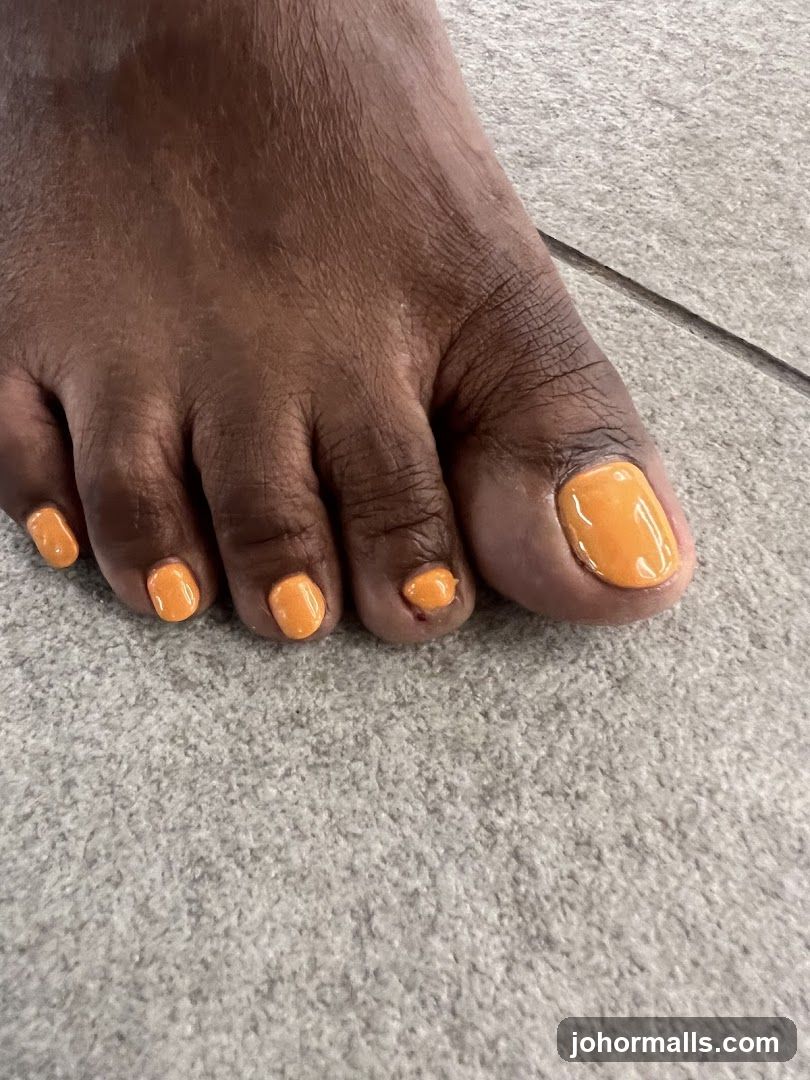 Orange Pedicure