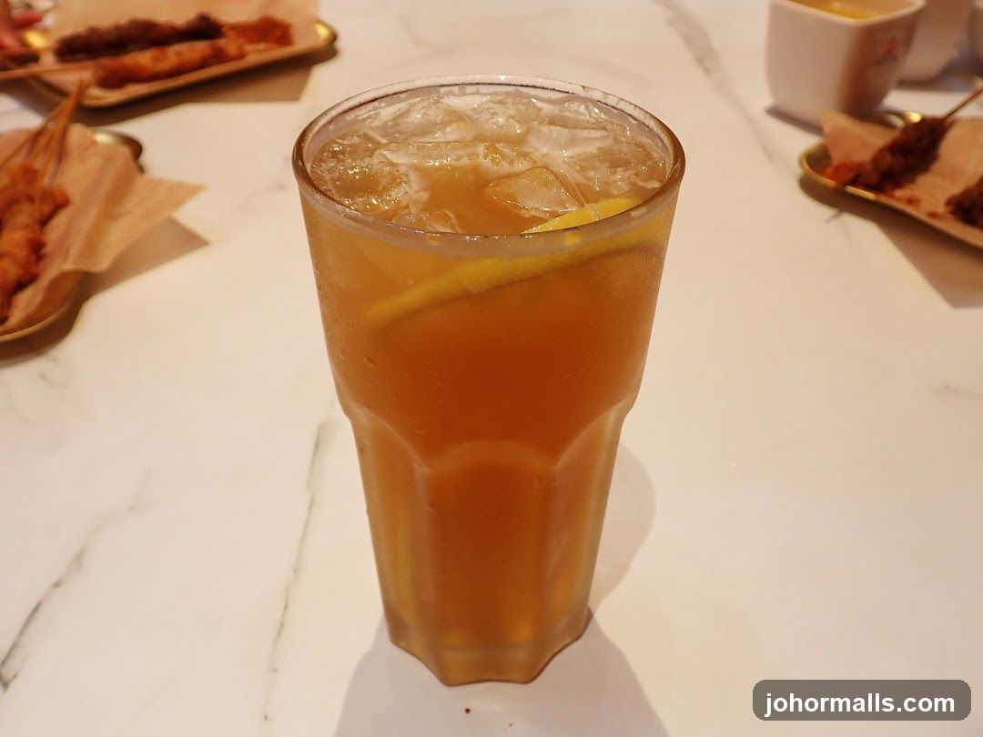 Iced Tea with Lemon and Skewers
