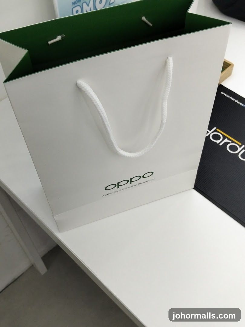 Oppo branded shopping bag