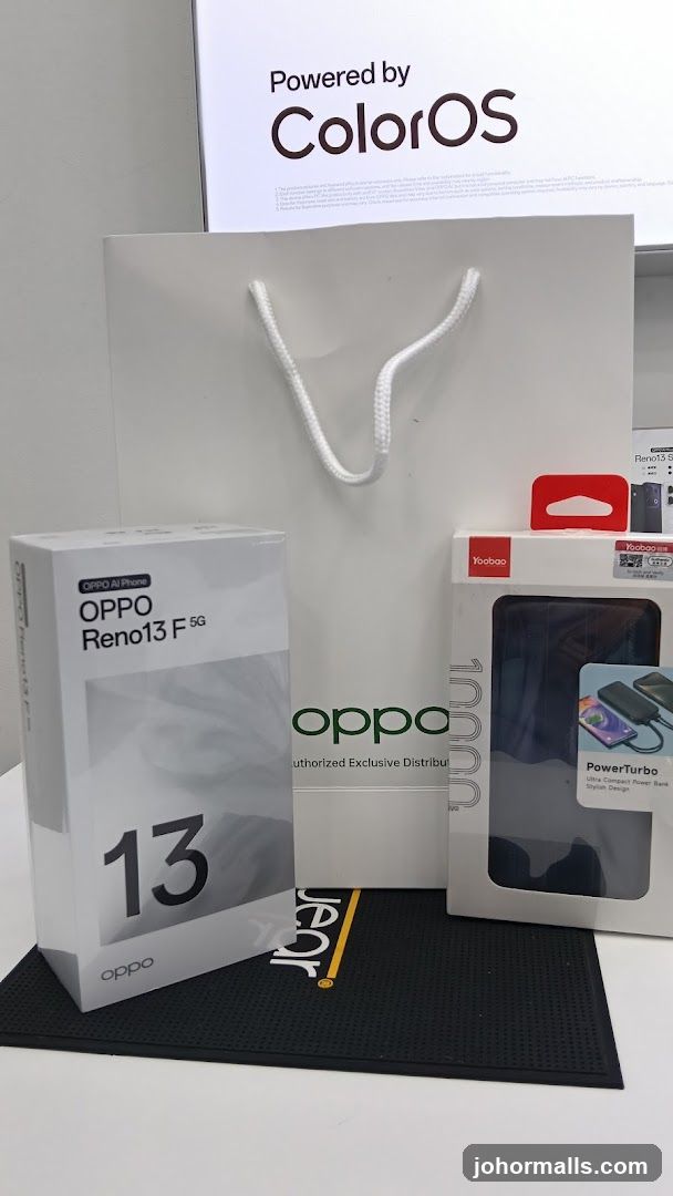 Oppo Reno13 F 5G and accessories