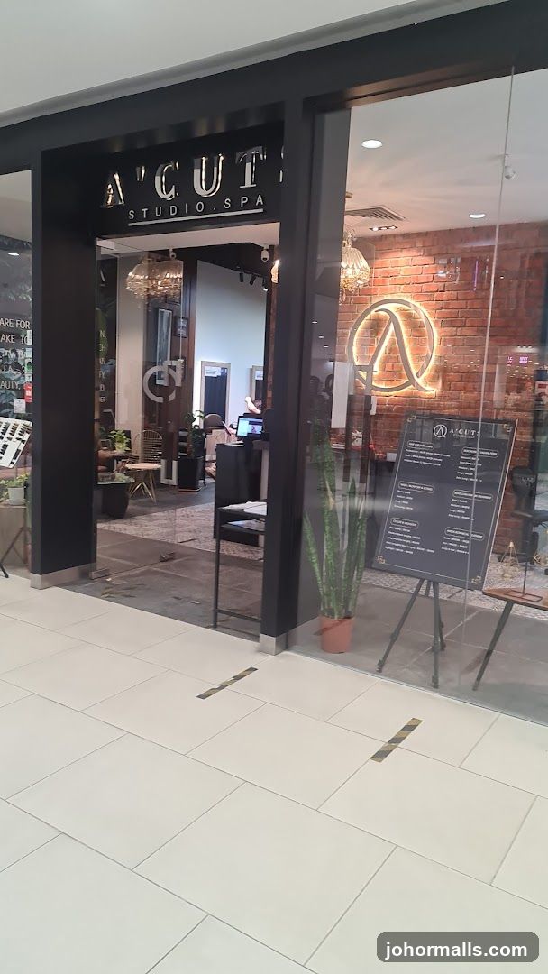 A Cuts Studio (AVEDA)