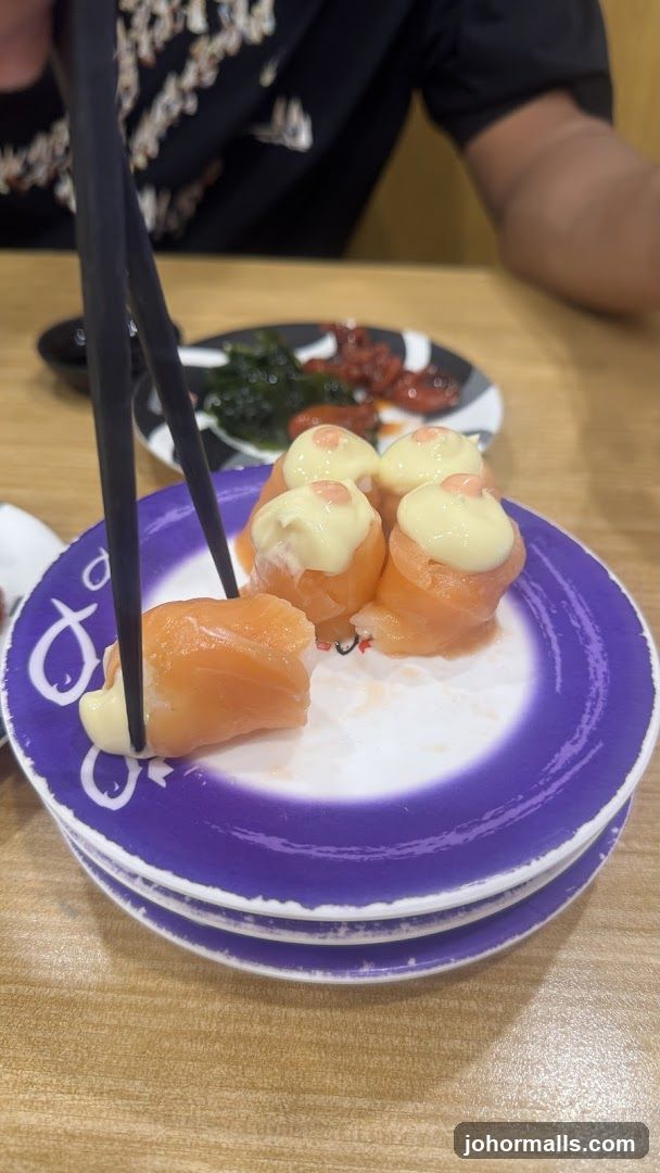 Salmon Sushi