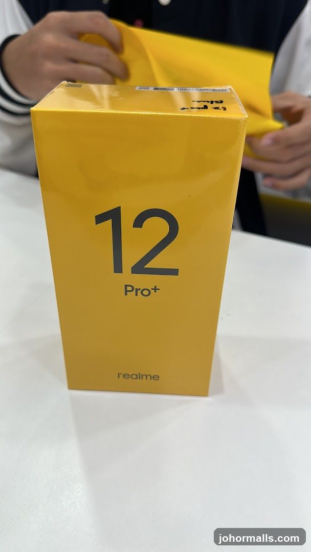 Realme 12 Pro+ Box