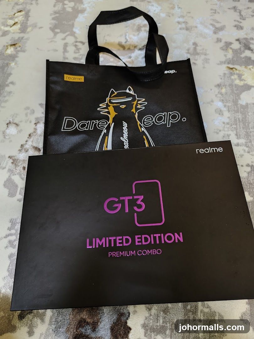 Realme GT3 Limited Edition Premium Combo