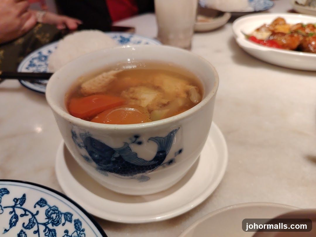 Soup with Carrots and Tofu