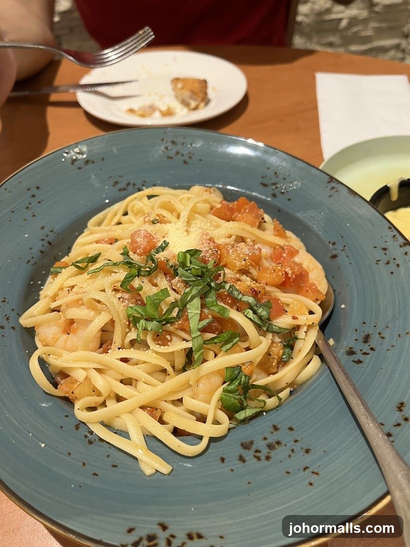 Shrimp Linguine with Tomatoes and Basil
