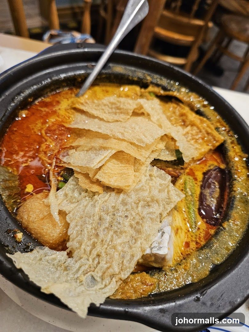 Curry Dish with Tofu Skin