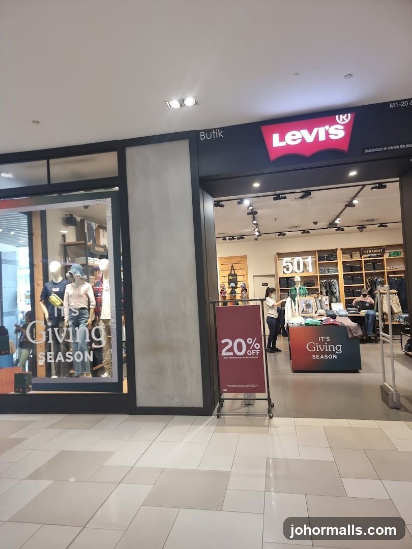 Levi's Storefront