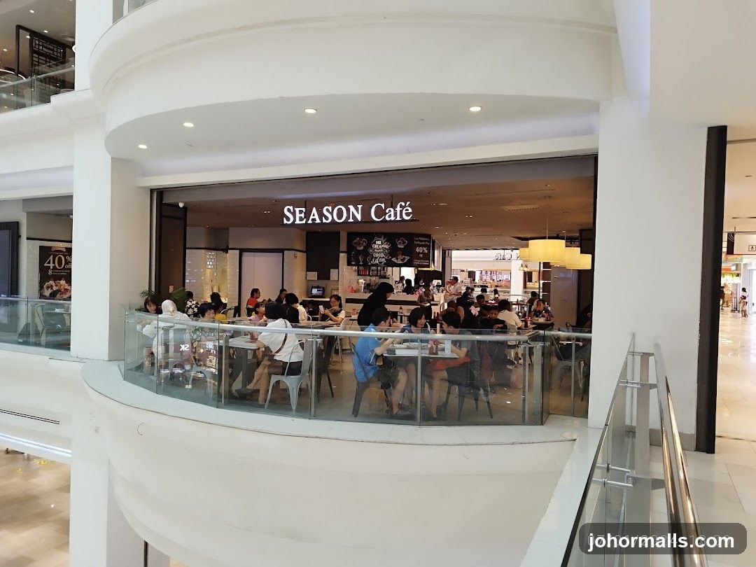 Season's Cafe