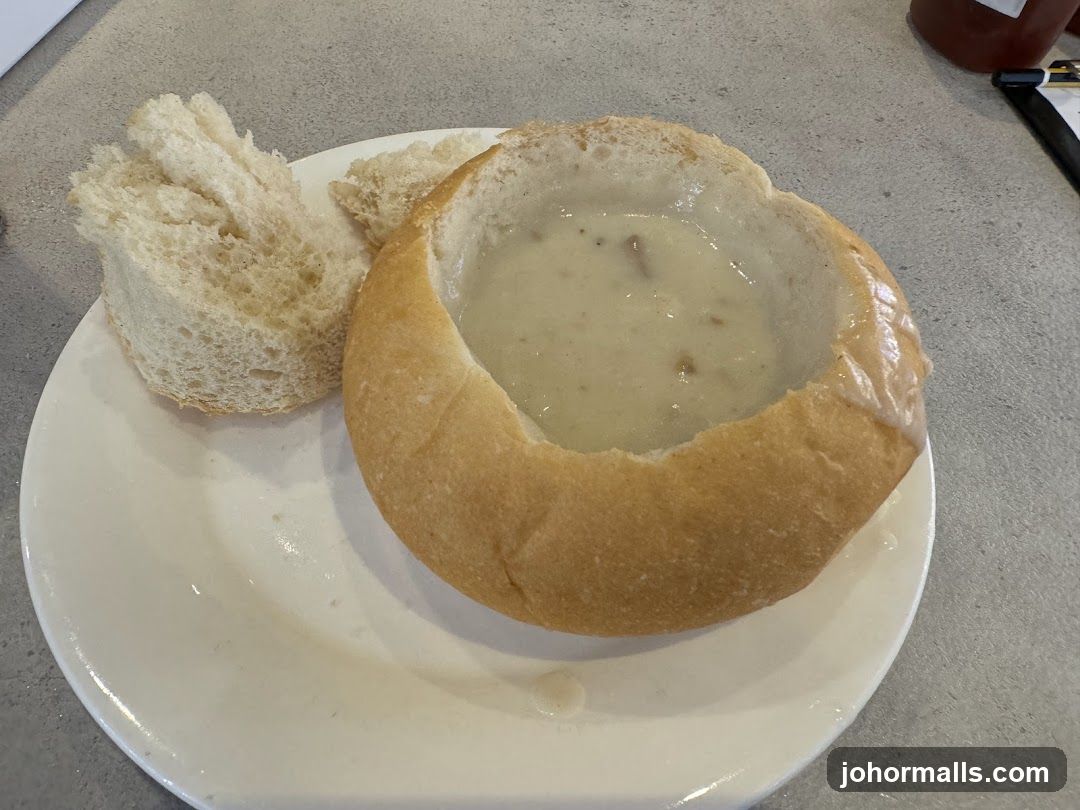 Bread bowl soup