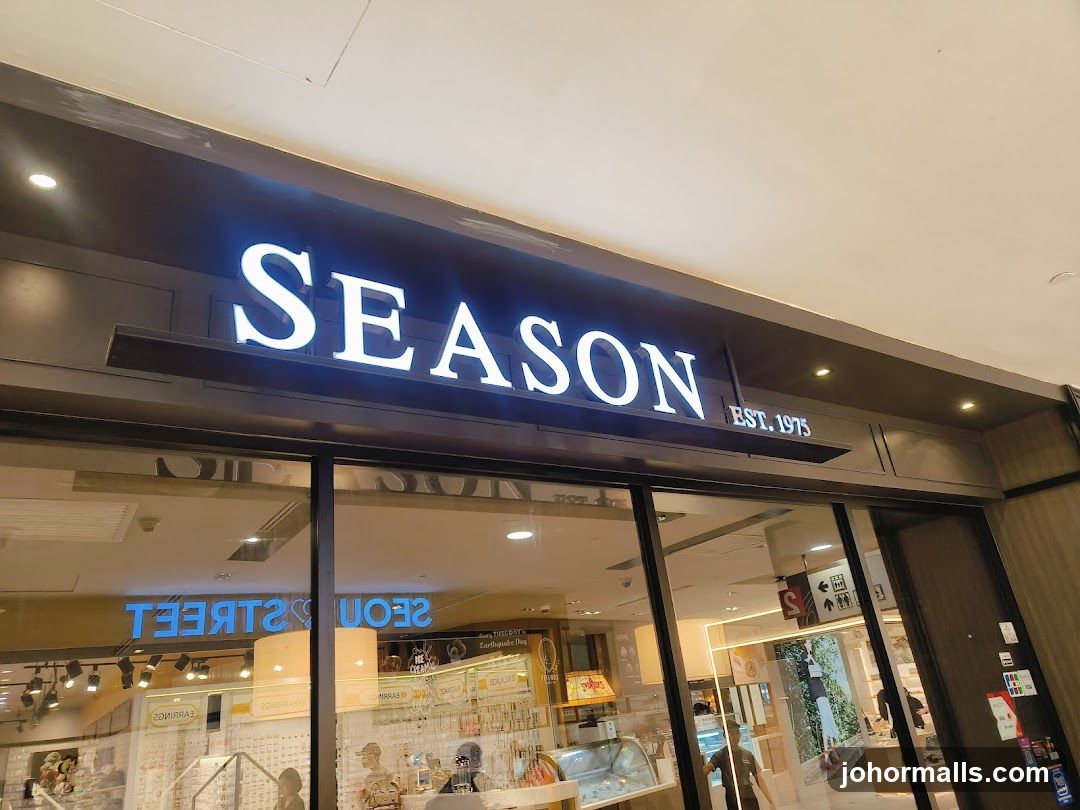 Season's Cafe