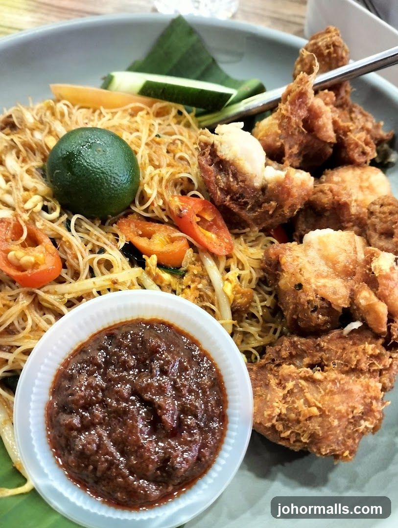 Fried Chicken with Noodles