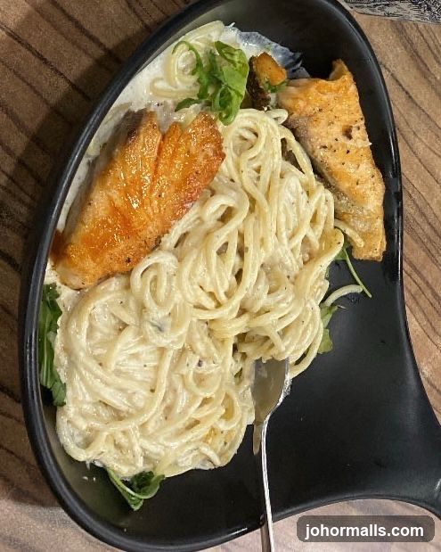 Salmon Pasta