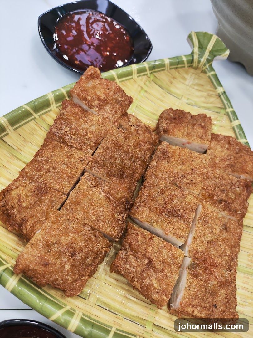 Fried Fish Cakes with Dipping Sauce
