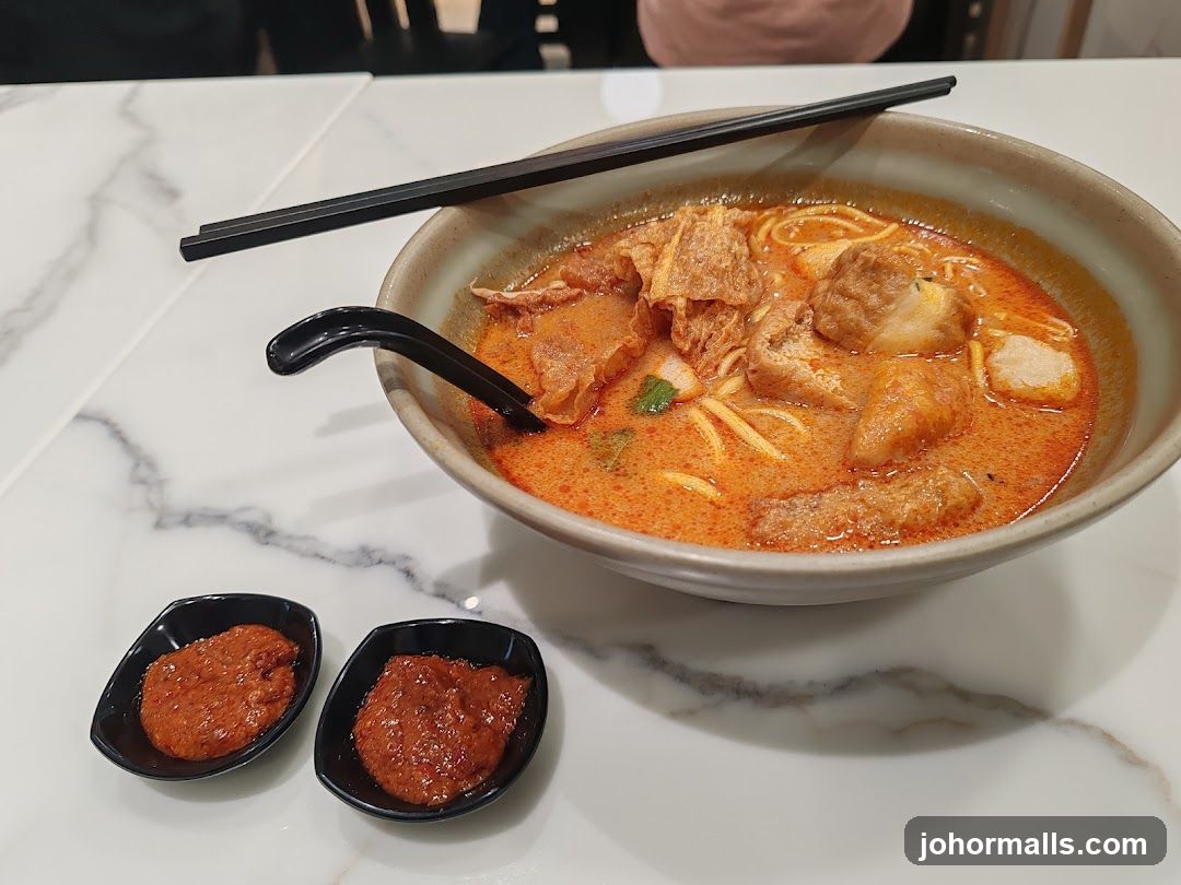 Curry Laksa with Chili Paste