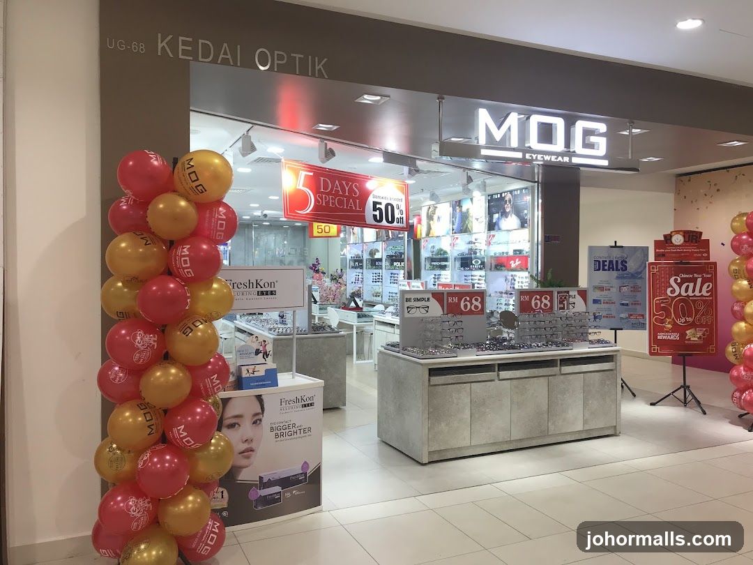 MOG Eyewear Paradigm Mall