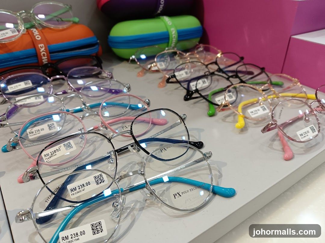 Eyeglasses Display