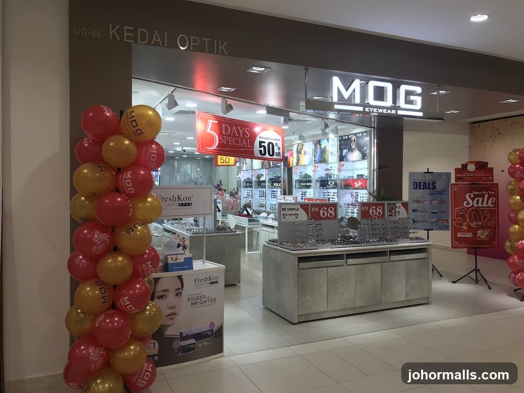 MOG Eyewear Paradigm Mall