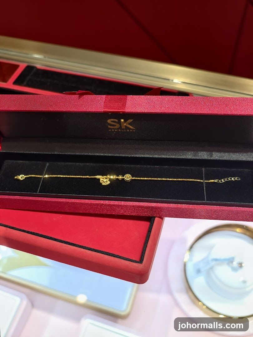 Gold Bracelet in Presentation Box